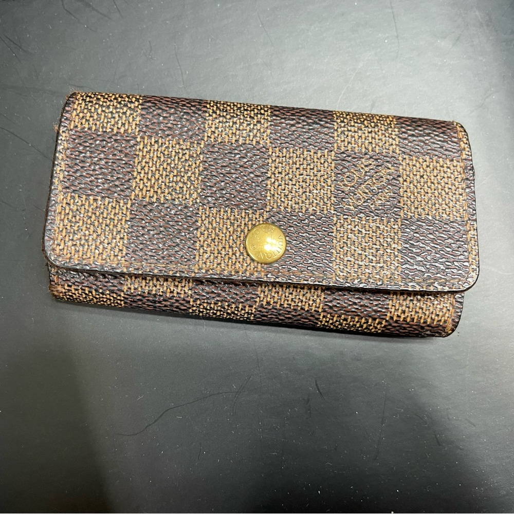 LV Key Holder
